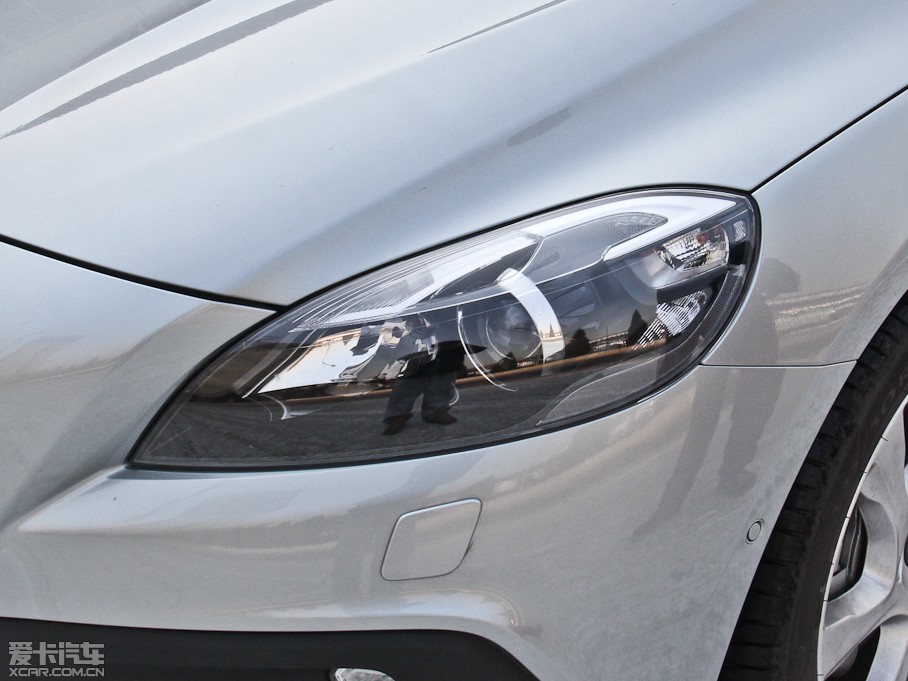 2014��V40 Cross Country 2.0T T5 ������Ű�