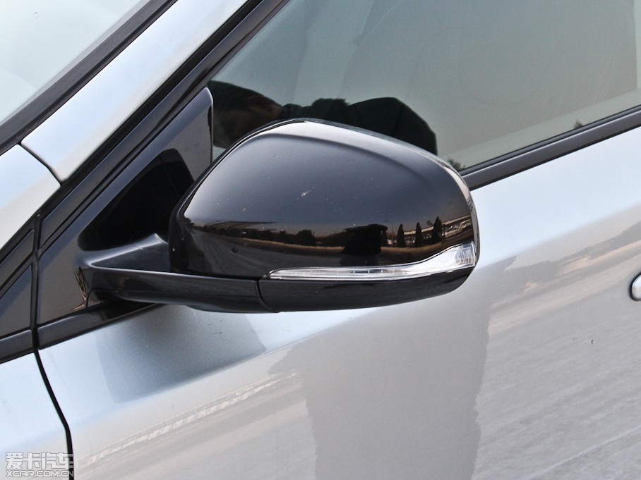 2014��V40 Cross Country 2.0T T5 ������Ű�