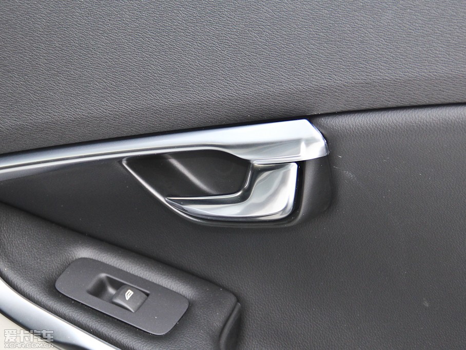 2014��V40 Cross Country 2.0T T5 ������Ű�