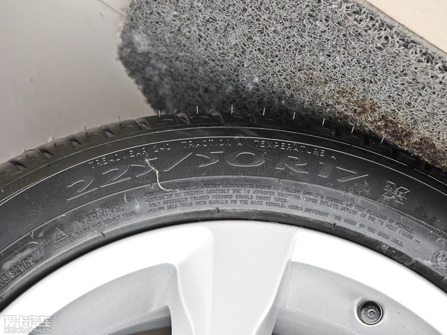 2014V40 Cross Country 2.0T ݰ