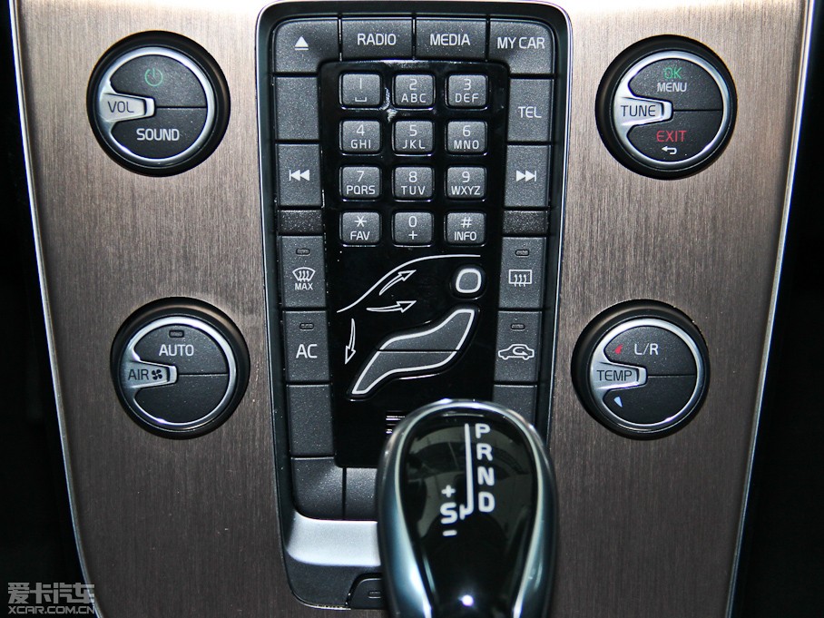 2014��V40 Cross Country 2.0T ���ݰ�