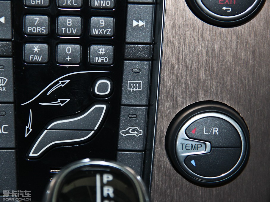 2014��V40 Cross Country 2.0T ���ݰ�