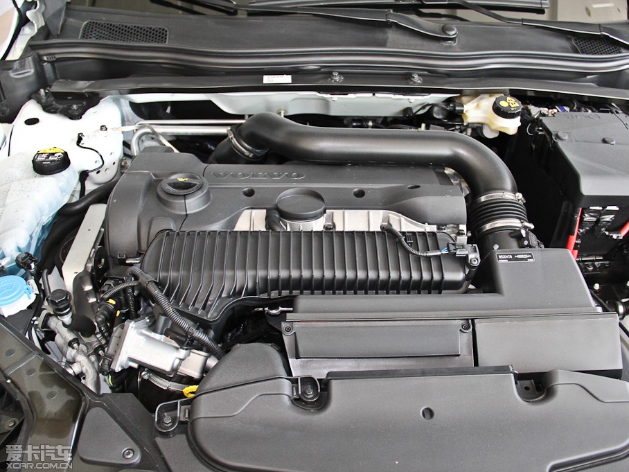 2014V40 Cross Country 2.0T ݰ