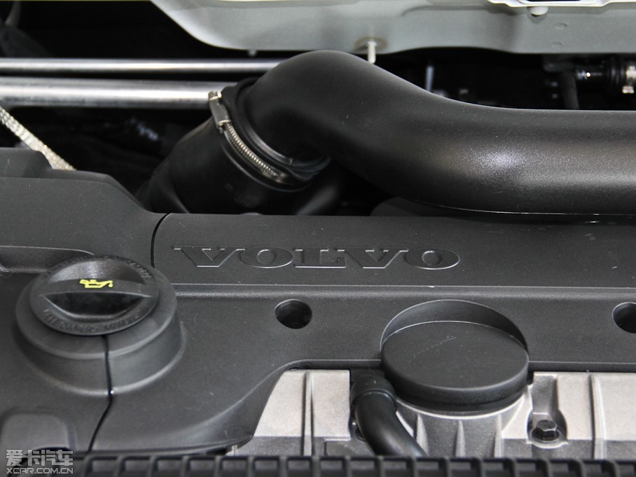 2014V40 Cross Country 2.0T ݰ