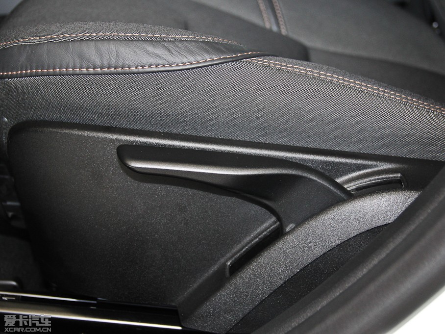 2014V40 Cross Country 2.0T ݰ