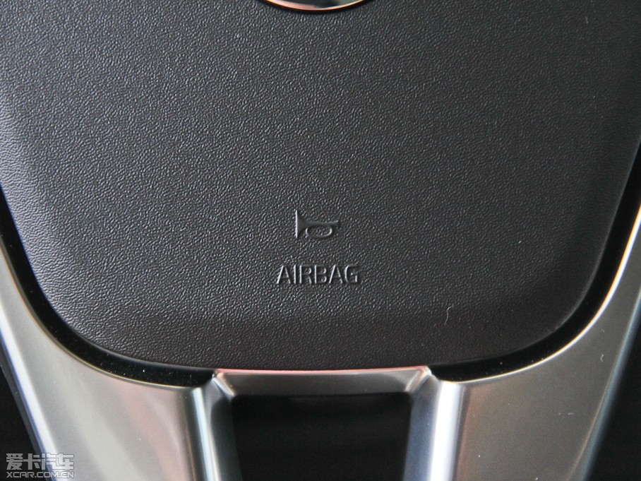 2014V40 Cross Country 2.0T ݰ