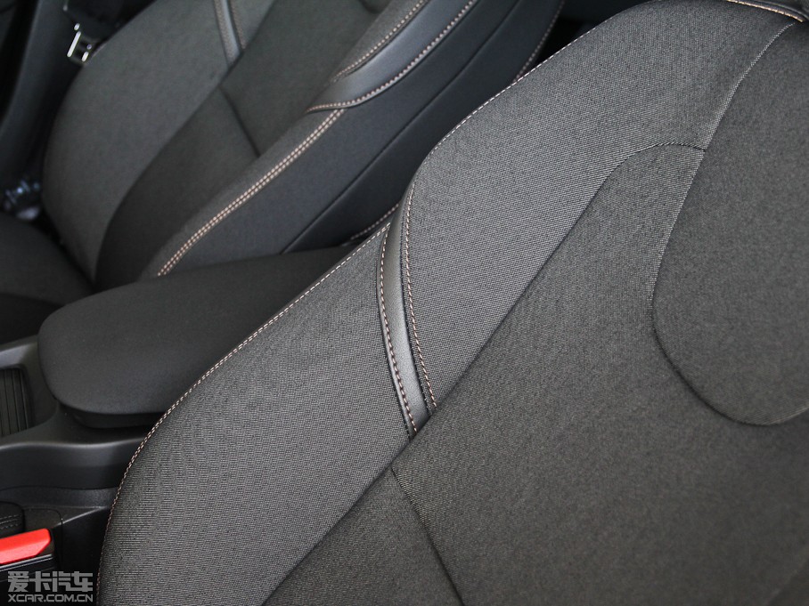 2014V40 Cross Country 2.0T ݰ