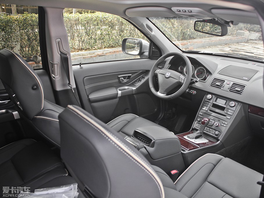 2013ֶXC90 2.5T 
