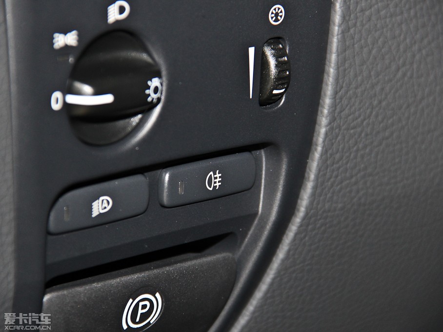 2013֠XC90 2.5T A(j)