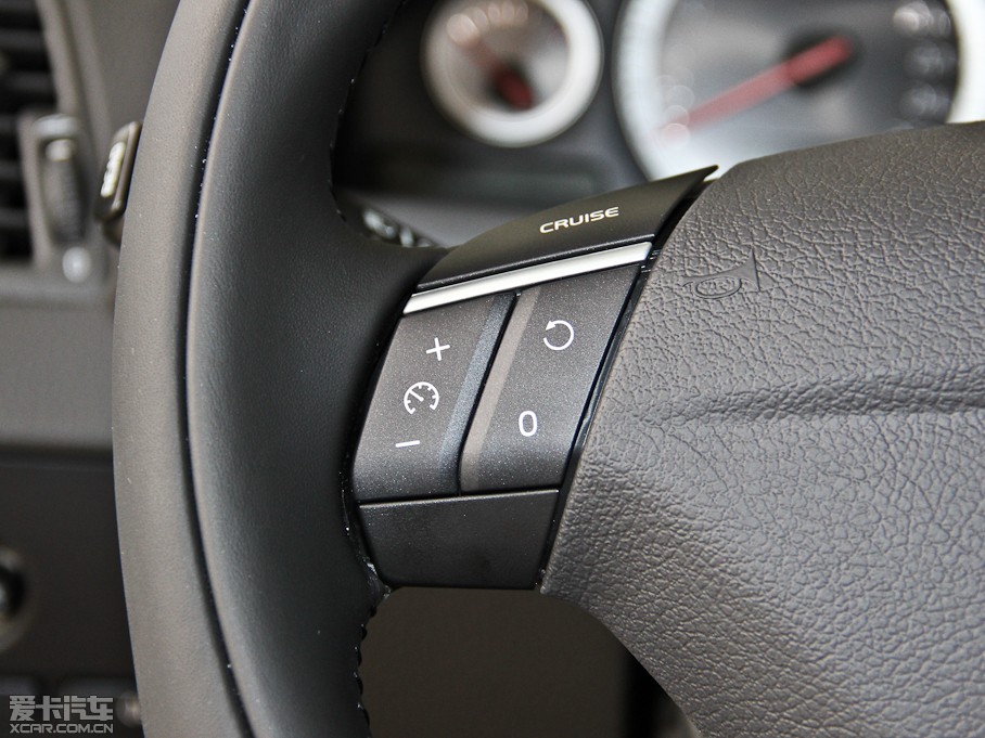 2013֠XC90 2.5T A(j)