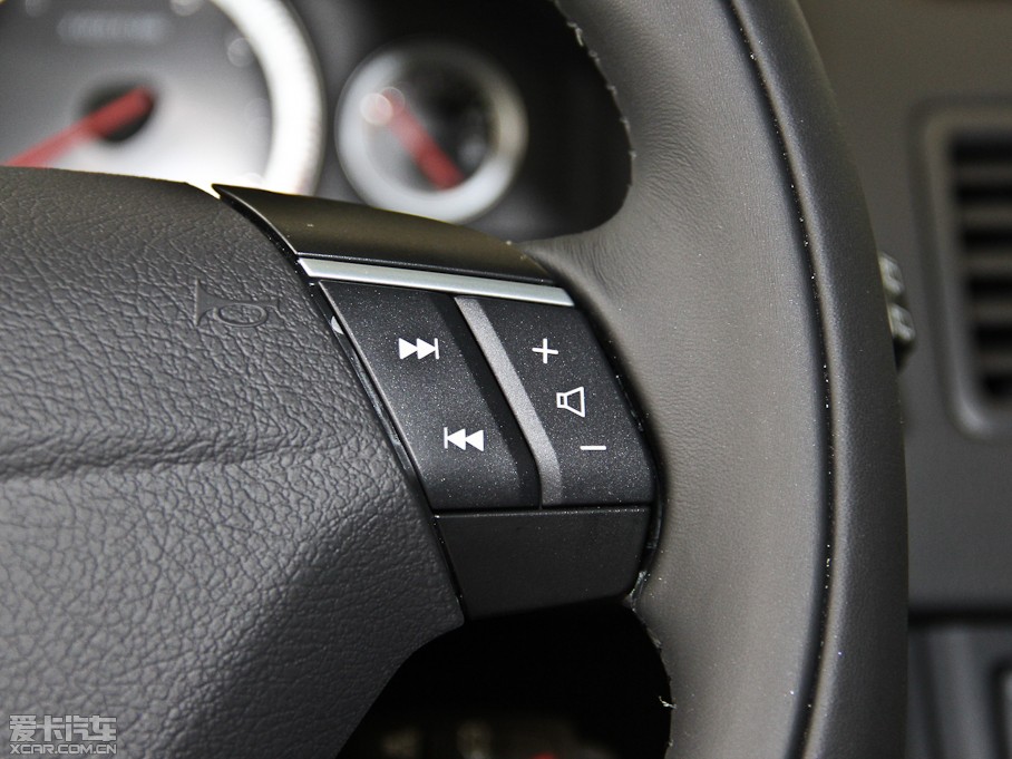 2013֠XC90 2.5T A(j)