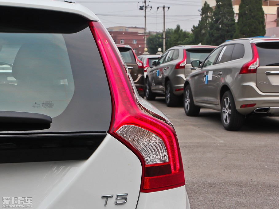 2014֠V60 2.0T T5 ݰ 