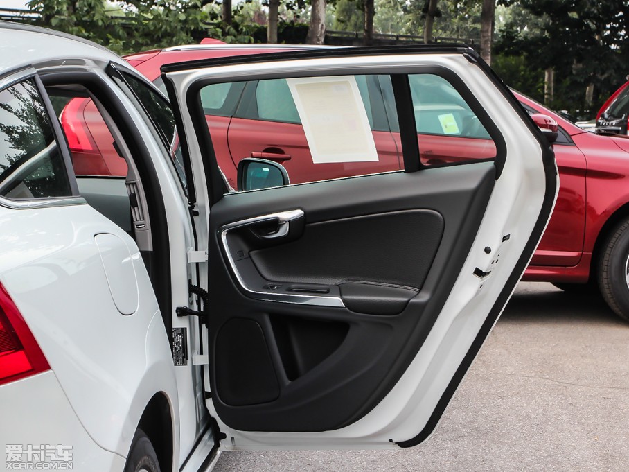 2014֠V60 2.0T T5 ݰ 