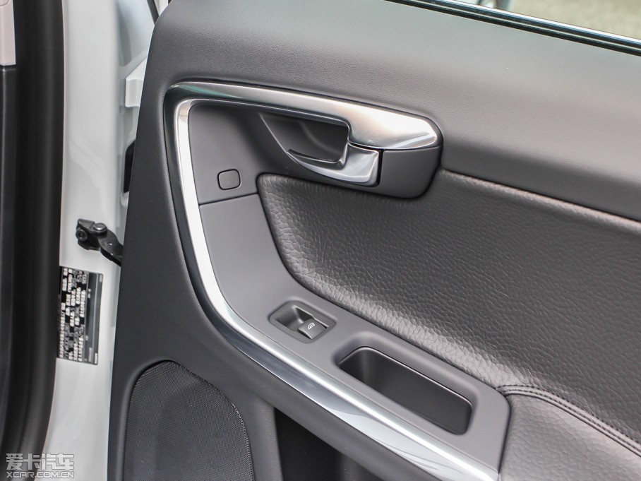 2014֠V60 2.0T T5 ݰ 