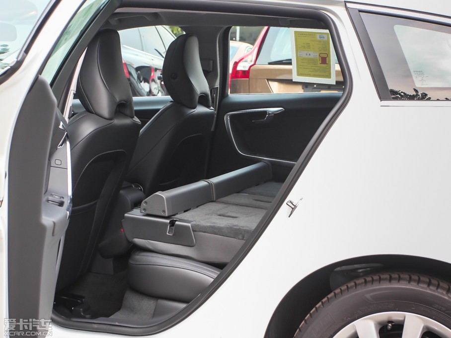 2014֠V60 2.0T T5 ݰ 