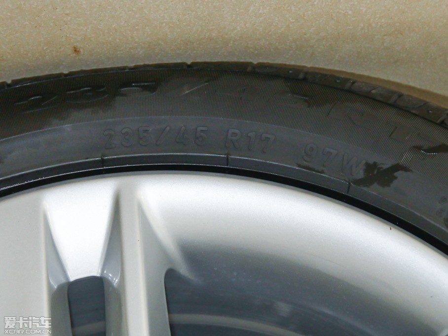 2014֠V60 Ŀ 2.0T T5 Ű