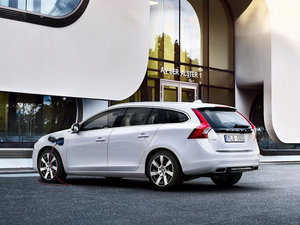 2014Plug-in Hybrid w^