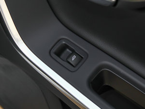 2014Ŀ 2.0T T5 ݰ  п؅^(q)