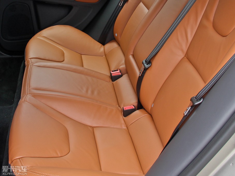 2014���֠���S60(�M(j��n)��) 2.0T T5 ���Ű�