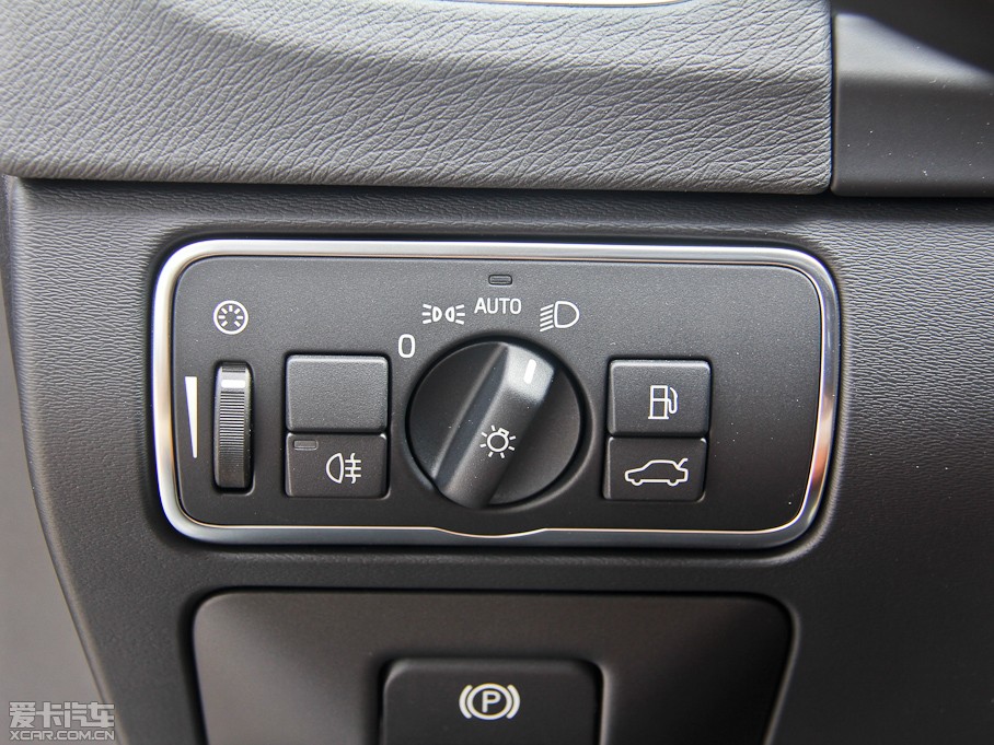 2014���֠���S60(�M(j��n)��) 2.0T T5 ���Ű�