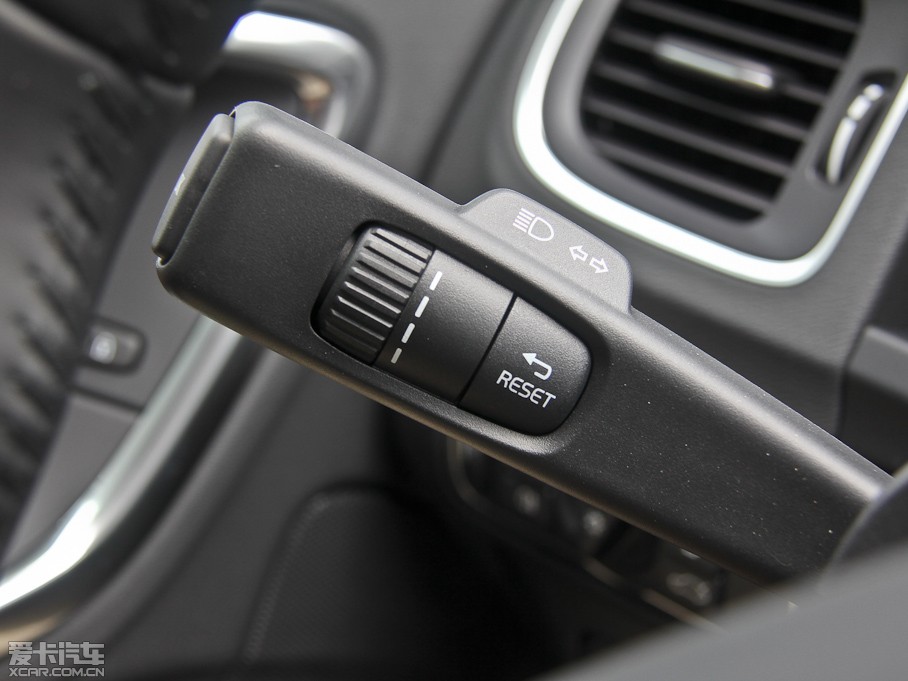 2014֠S60(M(jn)) 2.0T T5 Ű