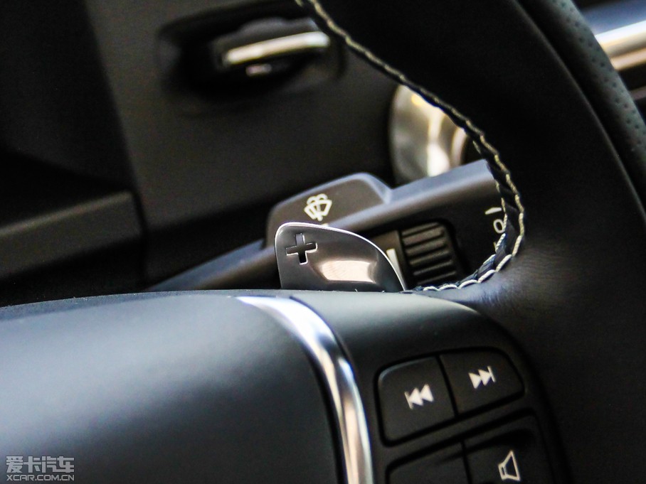 2014֠S60(M) 2.0T R-Design T5\Ӱ