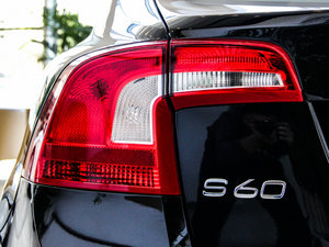 20142.0T R-Design T5\Ӱ ^