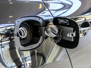 20142.0T R-Design T5\Ӱ ^