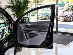 20142.0T R-Design T5\Ӱ g