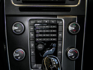 20142.0T R-Design T5\Ӱ п؅^