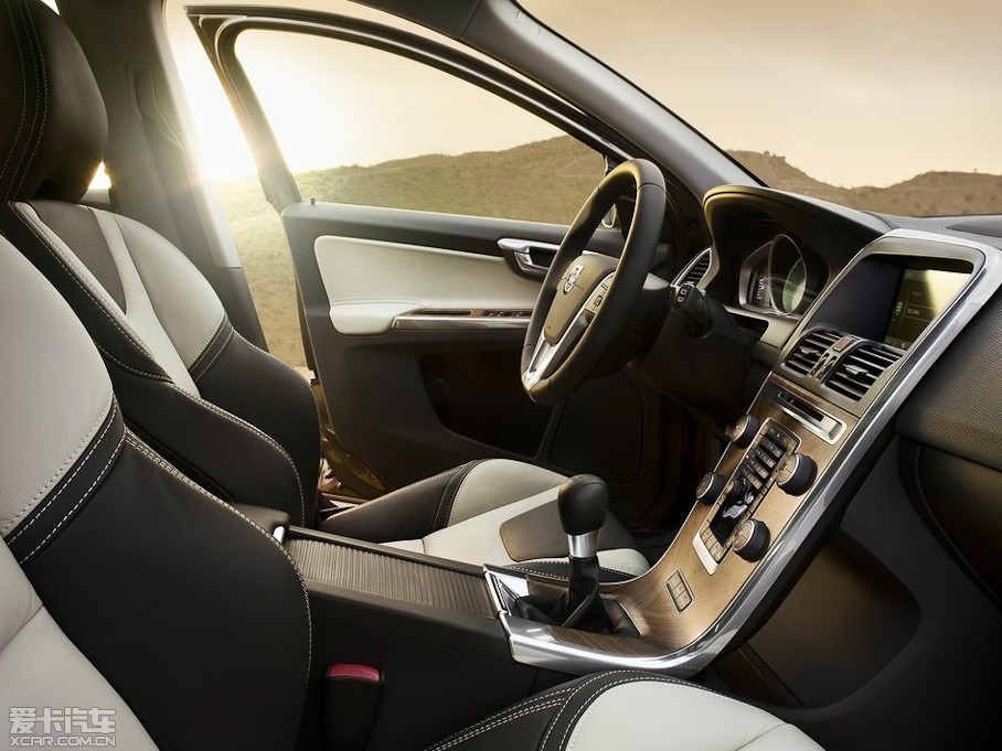 2014֠XC60(M(jn)) 2.0T T5а