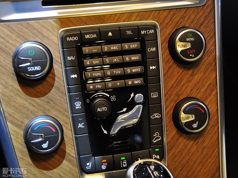 2014֠XC60(M) 2.0T T5а