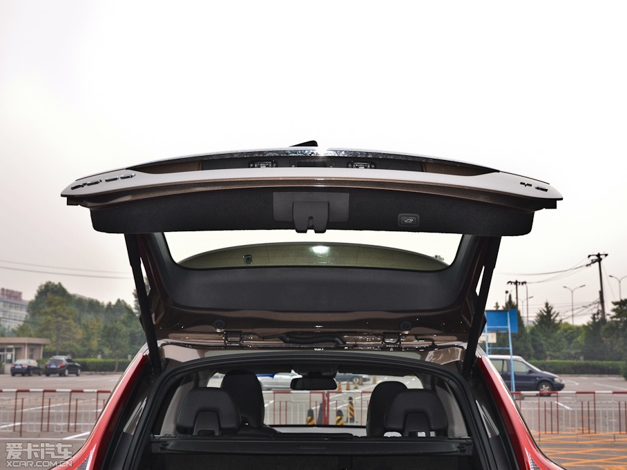 2014֠XC60(M) 2.0T T5ݰ