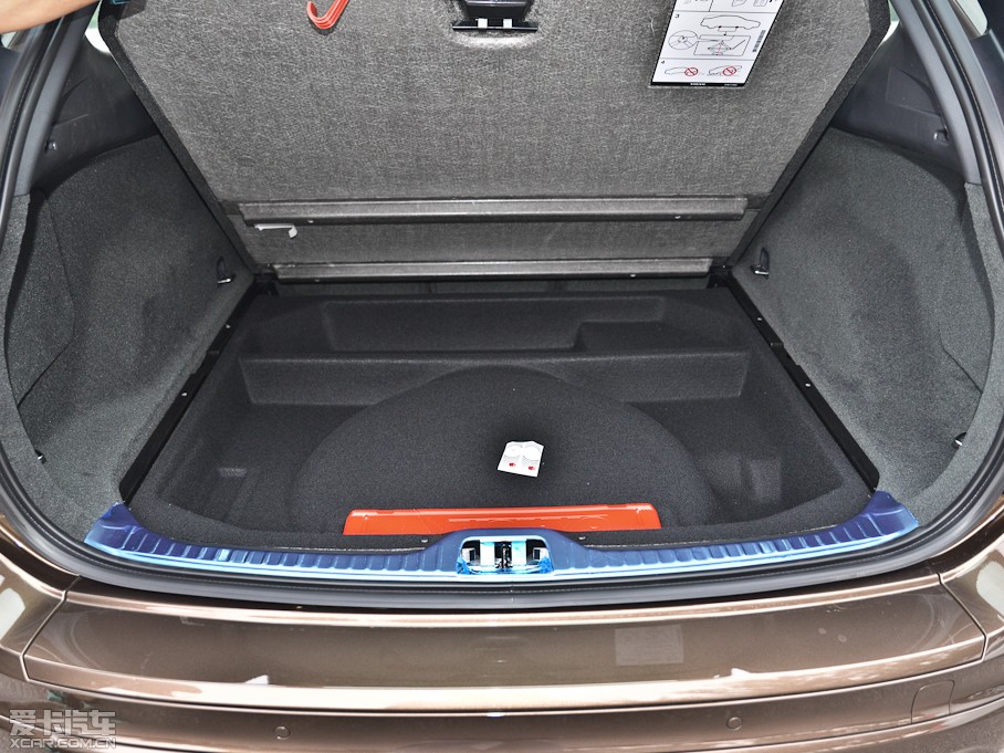 2014֠XC60(M) 2.0T T5ݰ