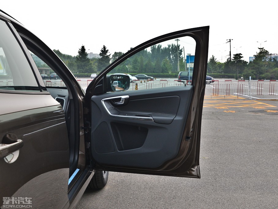 2014֠XC60(M) 2.0T T5ݰ