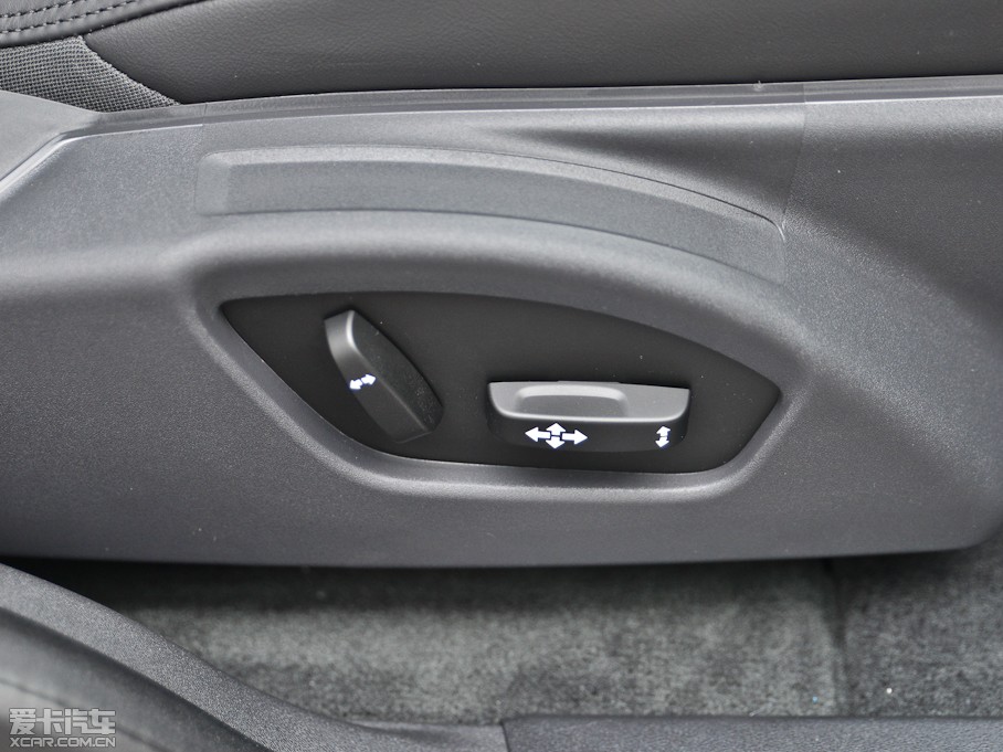 2014֠XC60(M) 2.0T T5ݰ