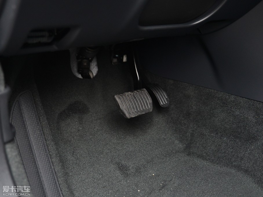 2014֠XC60(M) 2.0T T5ݰ