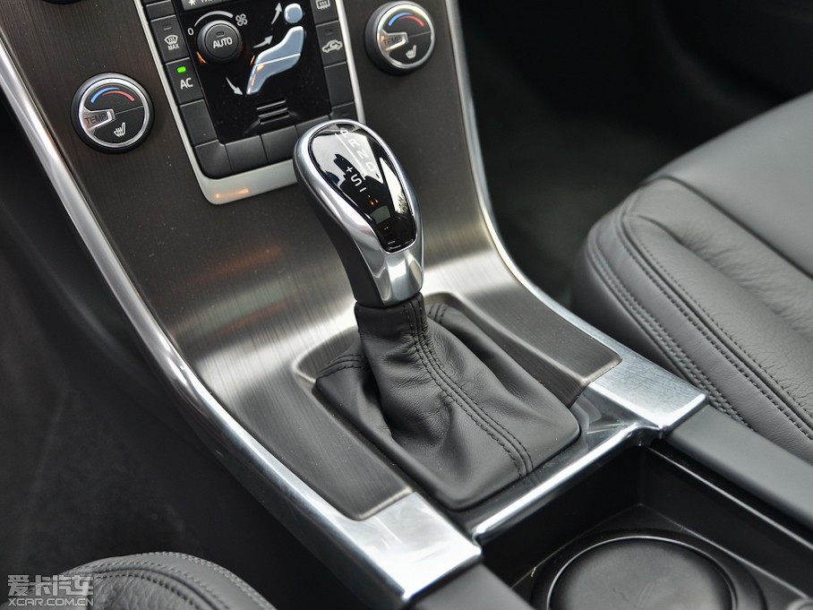 2014֠XC60(M) 2.0T T5ݰ