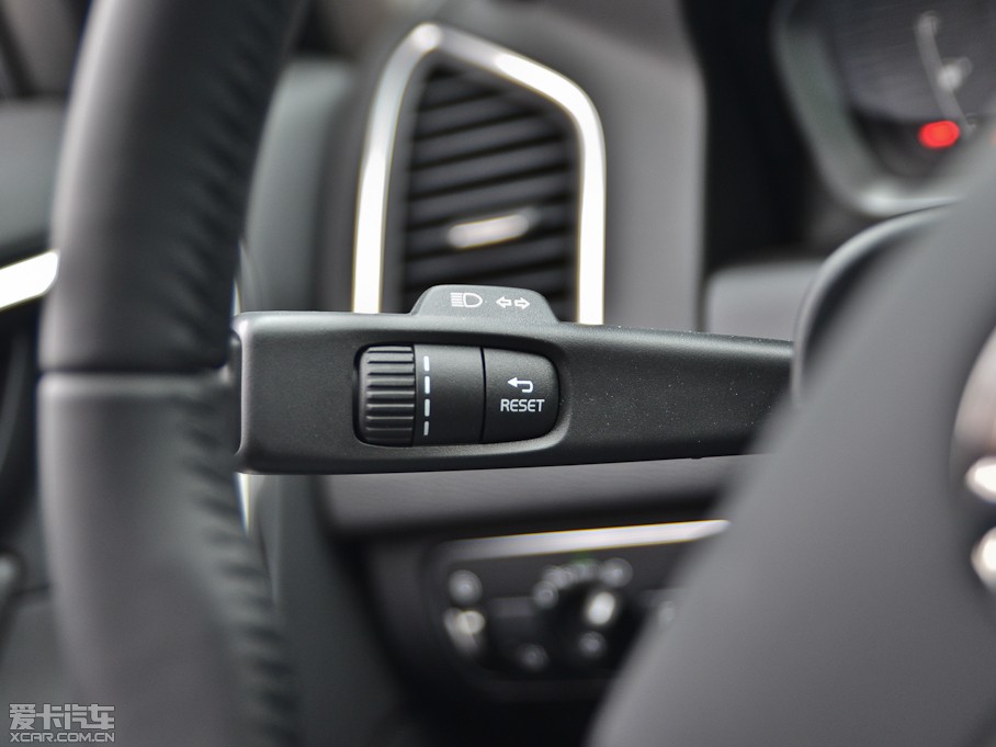 2014֠XC60(M) 2.0T T5ݰ