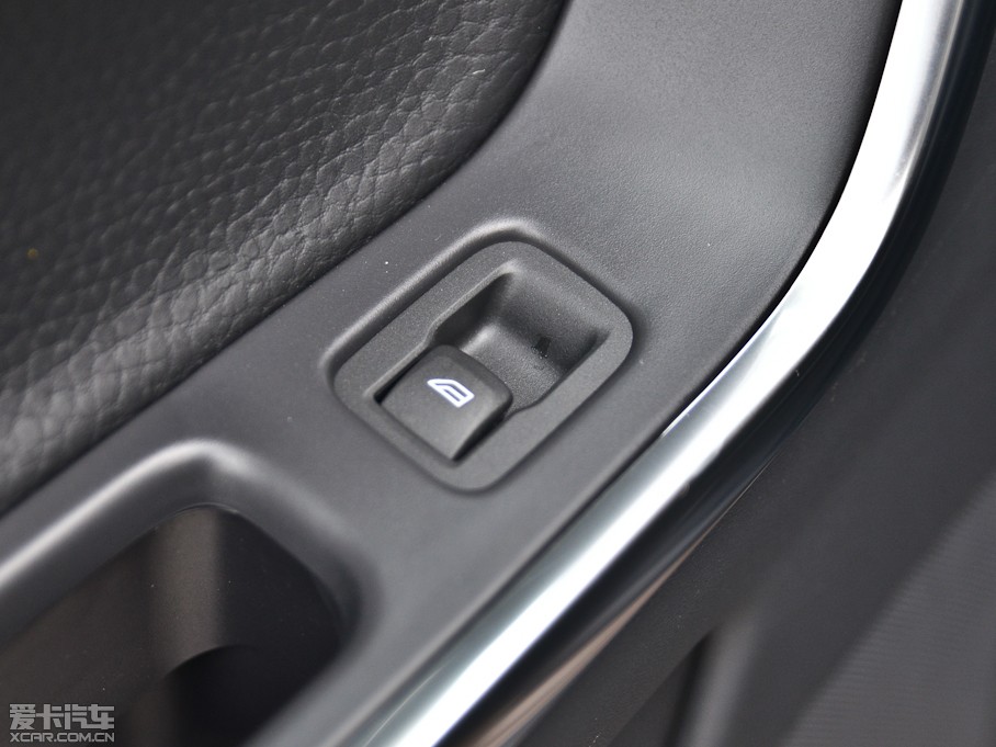 2014֠XC60(M) 2.0T T5ݰ