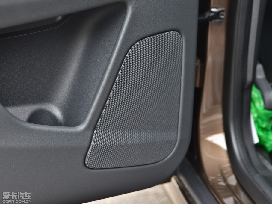 2014֠XC60(M) 2.0T T5ݰ