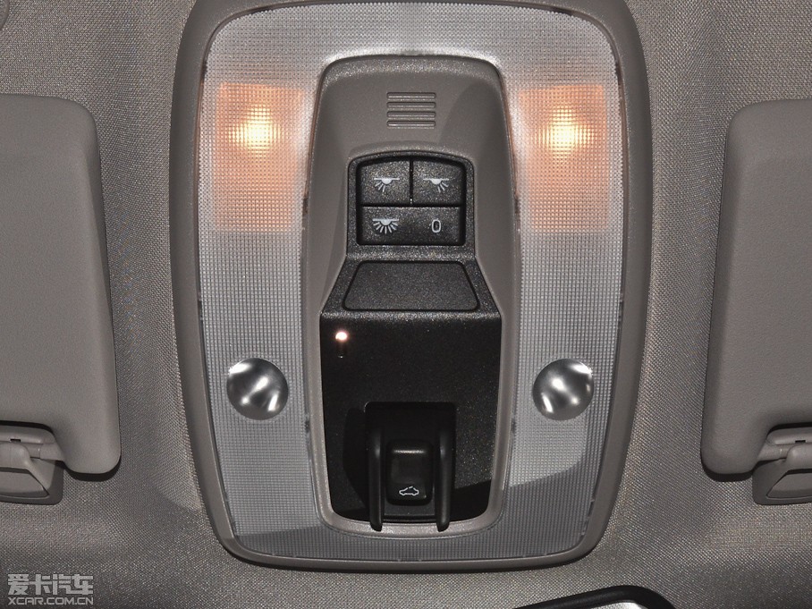 2014֠XC60(M) 2.0T T5ݰ