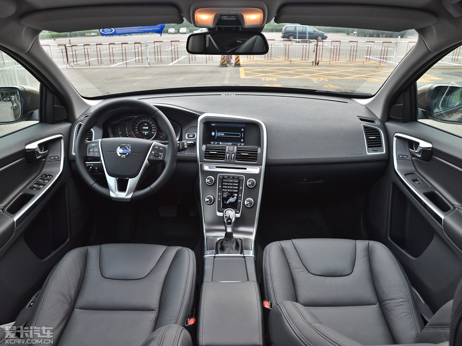 2014֠XC60(M) 2.0T T5ݰ