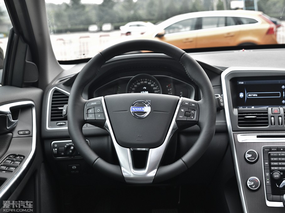 2014֠XC60(M) 2.0T T5ݰ