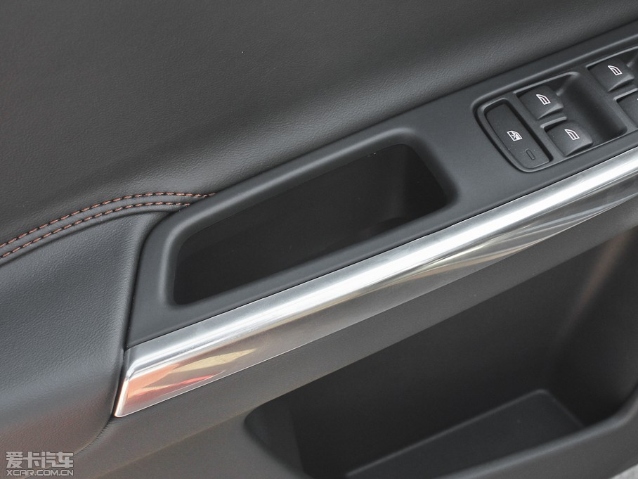 2014֠XC60(M) 3.0T T6ݰ