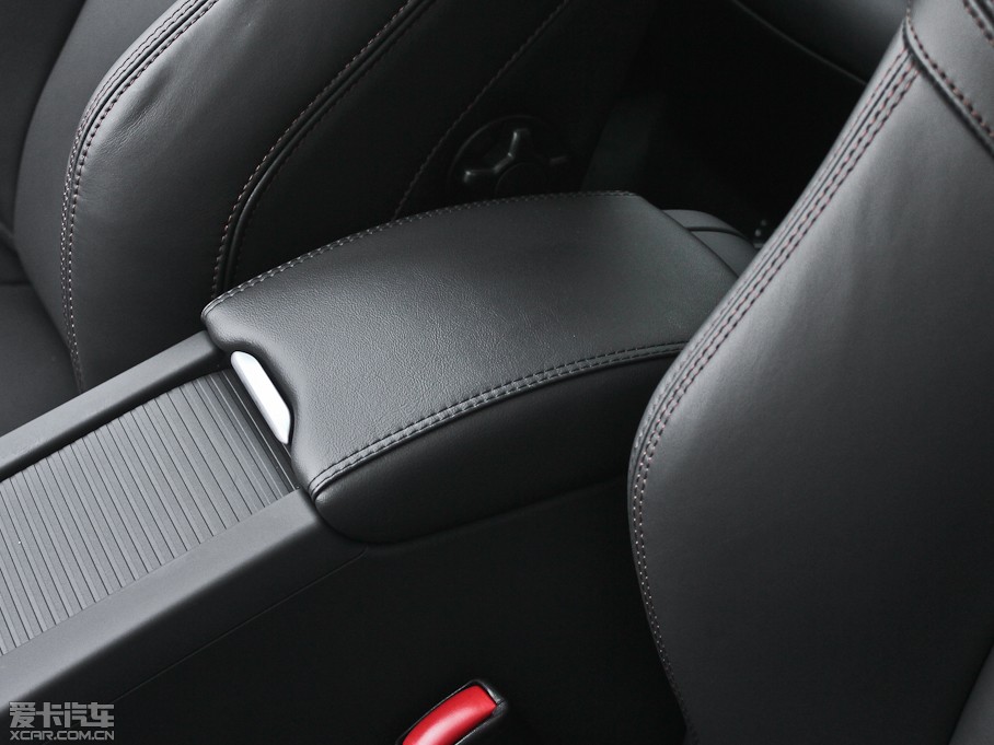 2014֠XC60(M) 3.0T T6ݰ