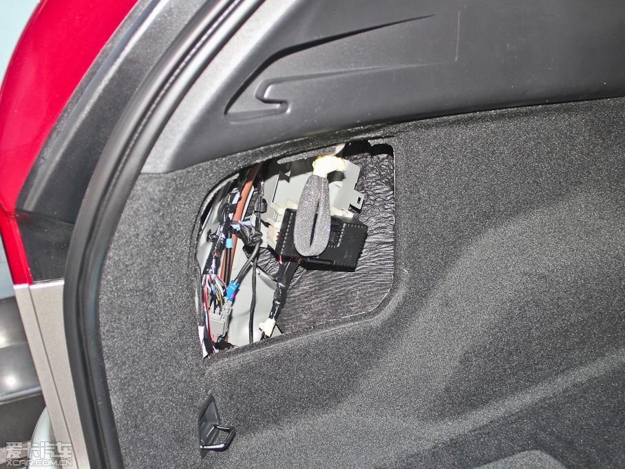 2014֠XC60(M) 3.0T T6ݰ