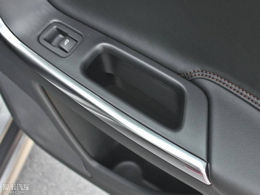 2014֠XC60(M) 3.0T T6ݰ