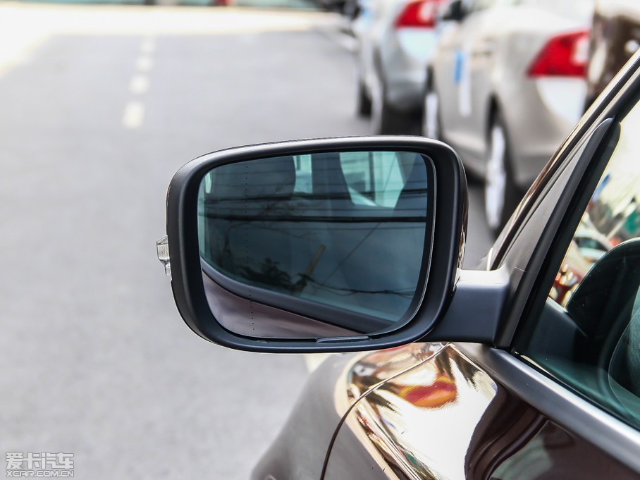 2014֠XC60(M) Ŀ 2.0T T5 ݰ