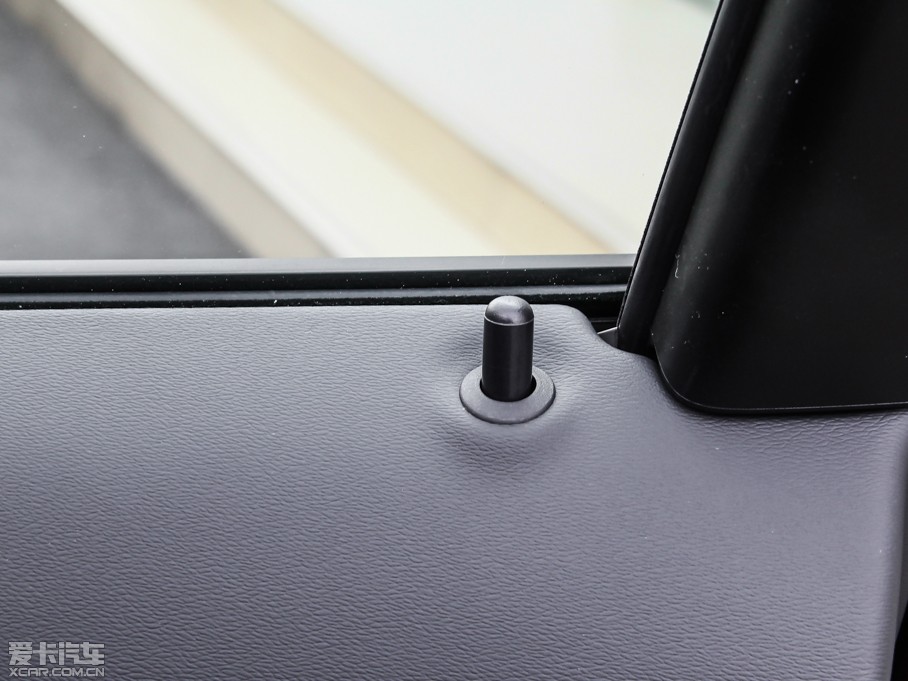 2014֠XC60(M) Ŀ 2.0T T5 ݰ